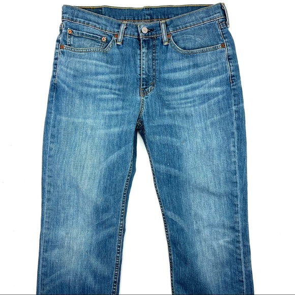 Levi’s 514 Relaxed Fit Straight Leg faded medium wash jeans size 34 - Picture 2 of 6